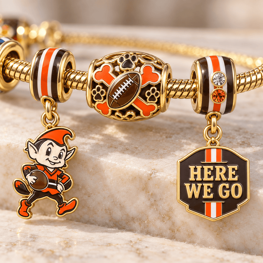 CLVB Gold Charm Bracelet Set HQH